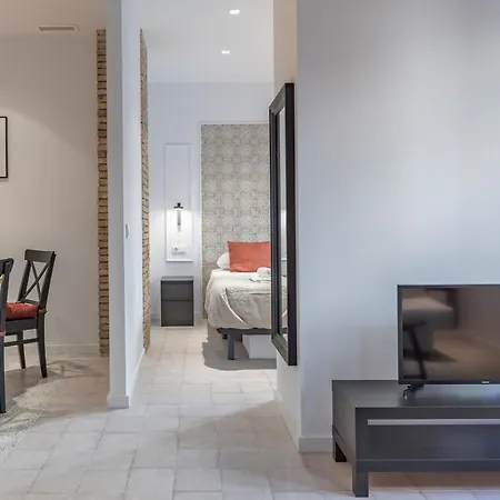 Modern Close To Centre Aparthotel Valencia