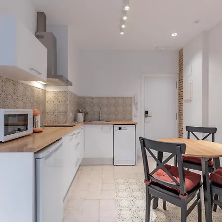 Modern Close To Centre Aparthotel Valencie
