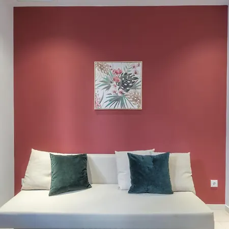 Modern Close To Centre מלון דירות 4*