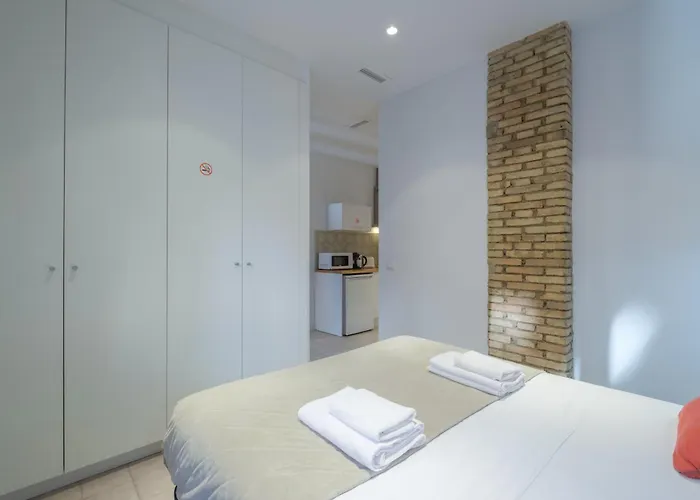 Apart-hotel Modern Close To Centre 4*